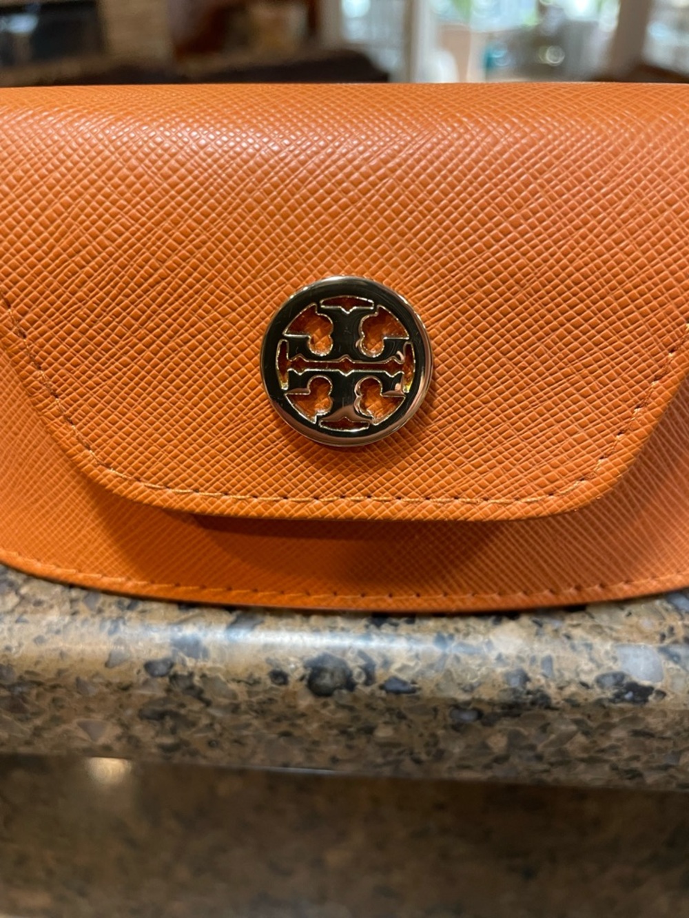 Tory Burch Burnt Orange Sunglasses Case with Logo Excellent Condition Used Once - Picture 3 of 8